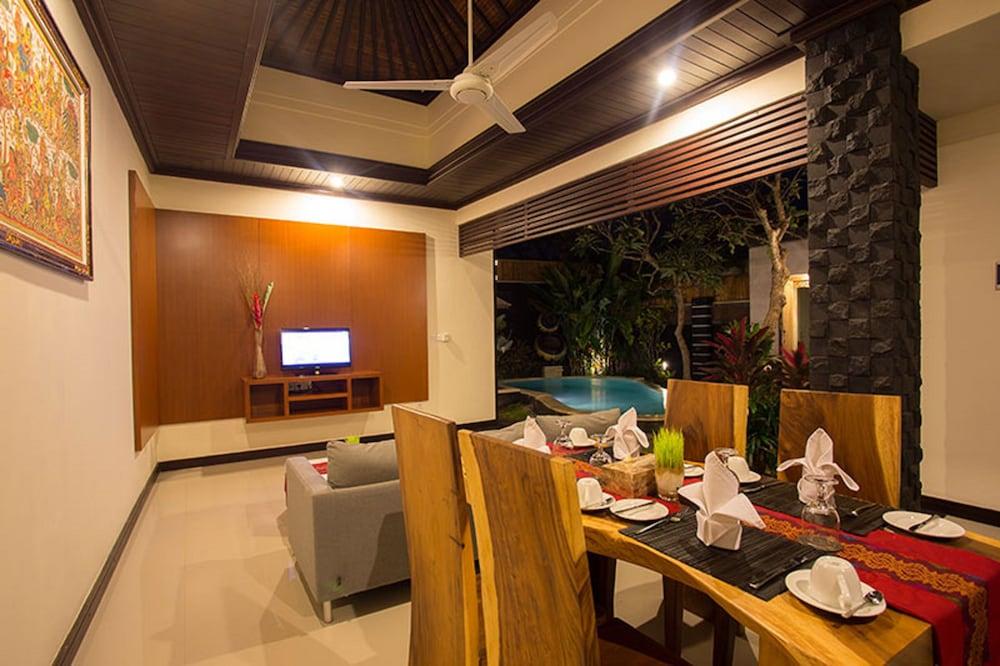 Kayu Suar Bali Luxury Villas & Spa Sanur  Exterior photo