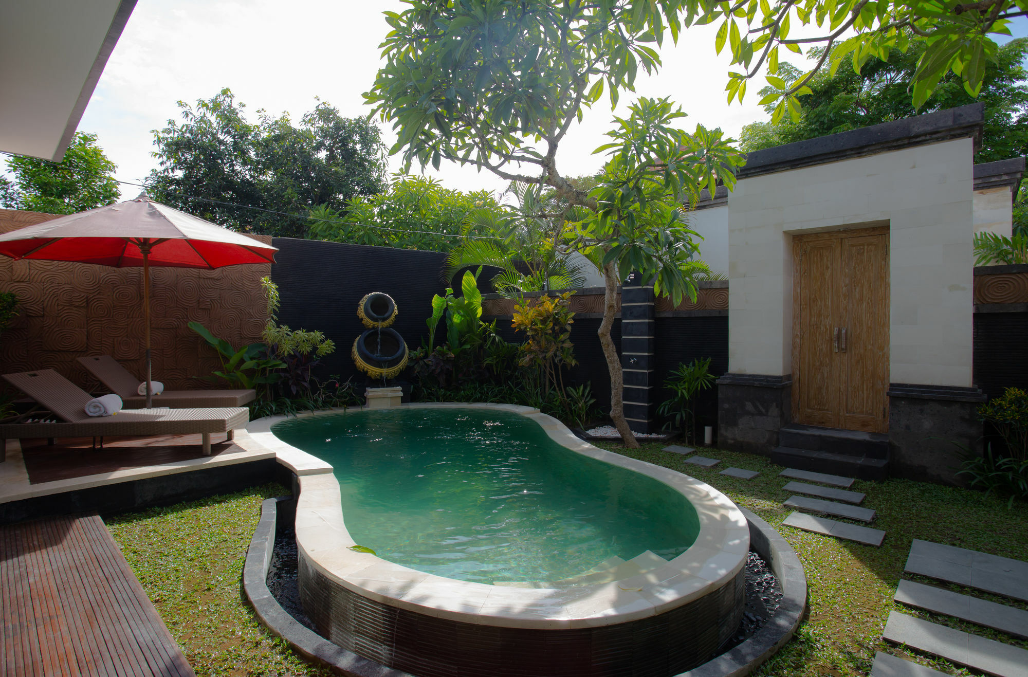 Kayu Suar Bali Luxury Villas & Spa Sanur  Exterior photo